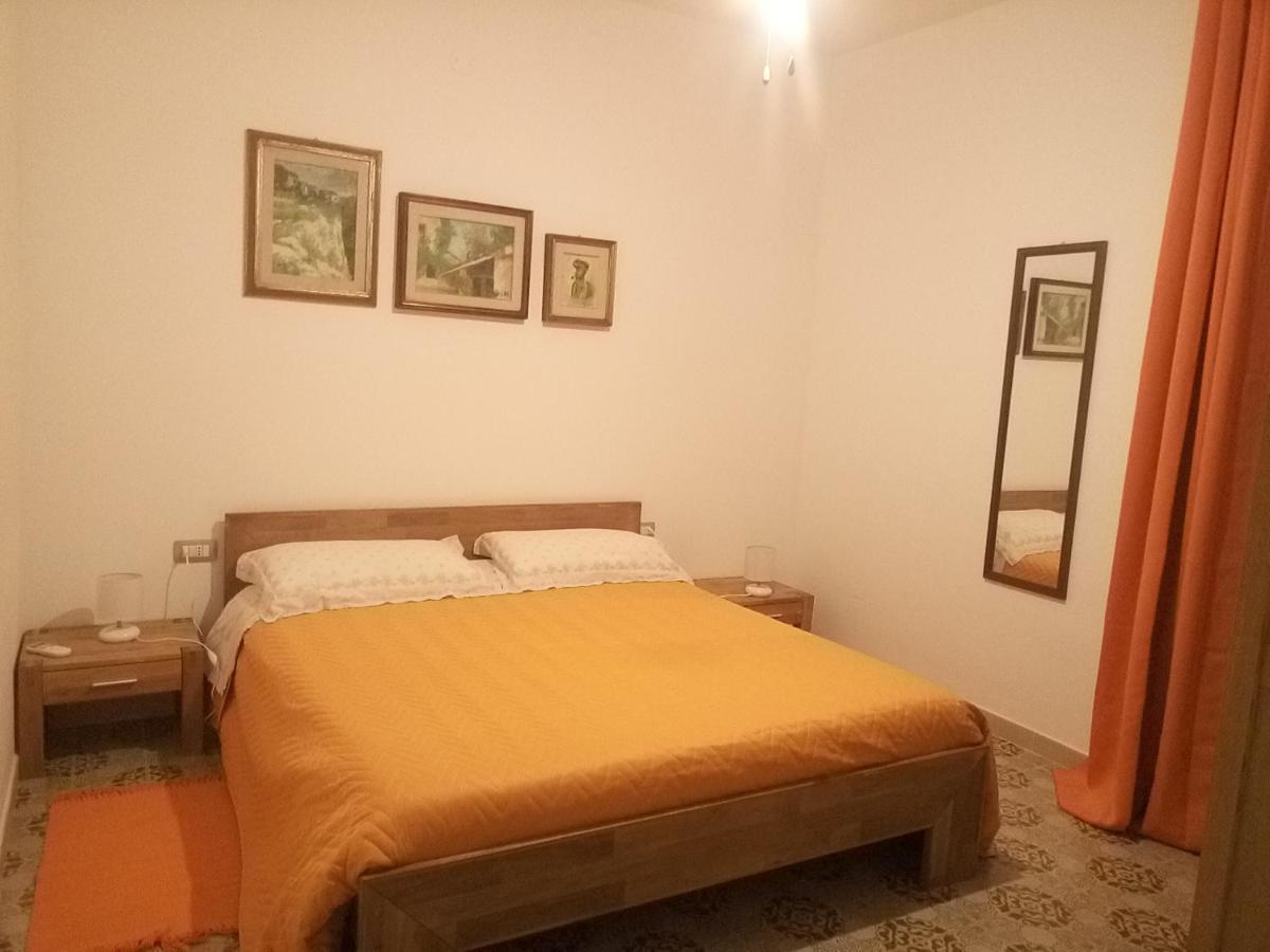 Chambre Triple avec Salle de Bains Privative
