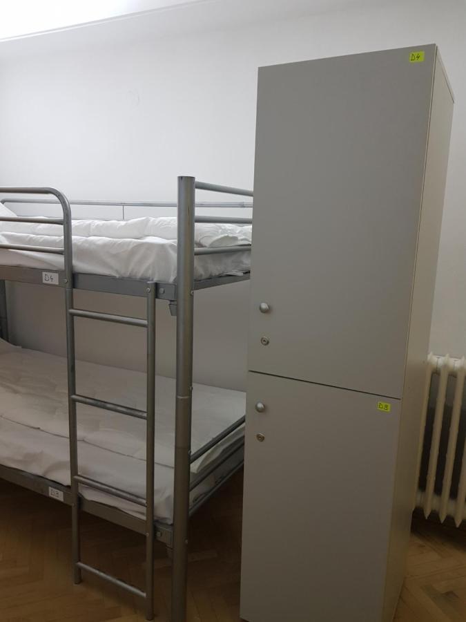 Lit dans Dortoir Mixte de 4 Lits