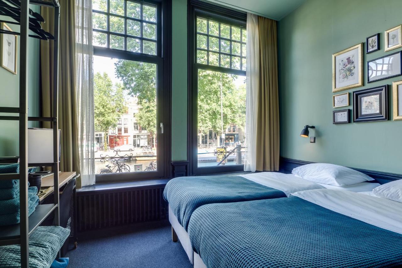 Twin Room Canal View