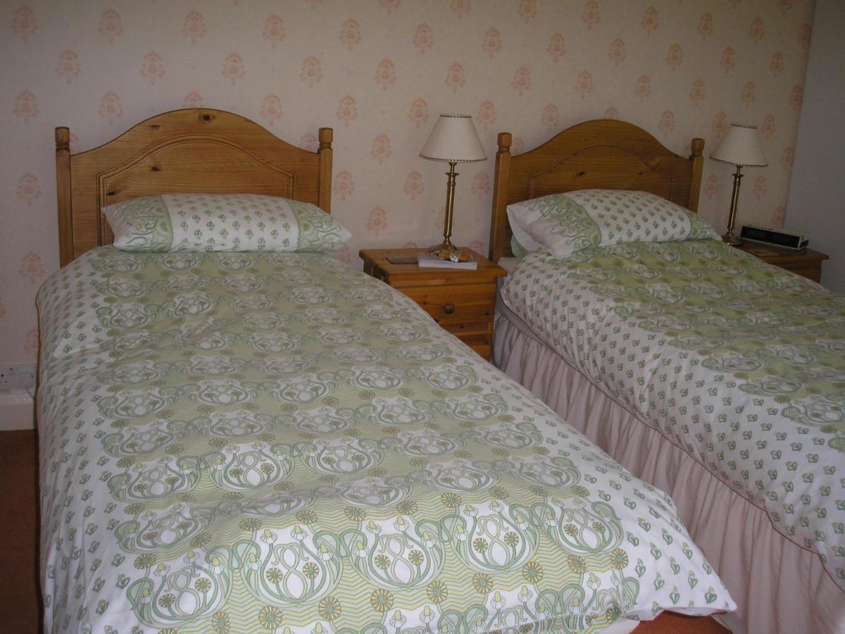 Doppel- oder Zweibettzimmer