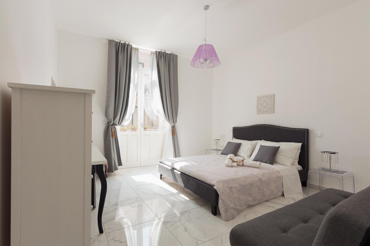 Camera Matrimoniale con Letto Supplementare