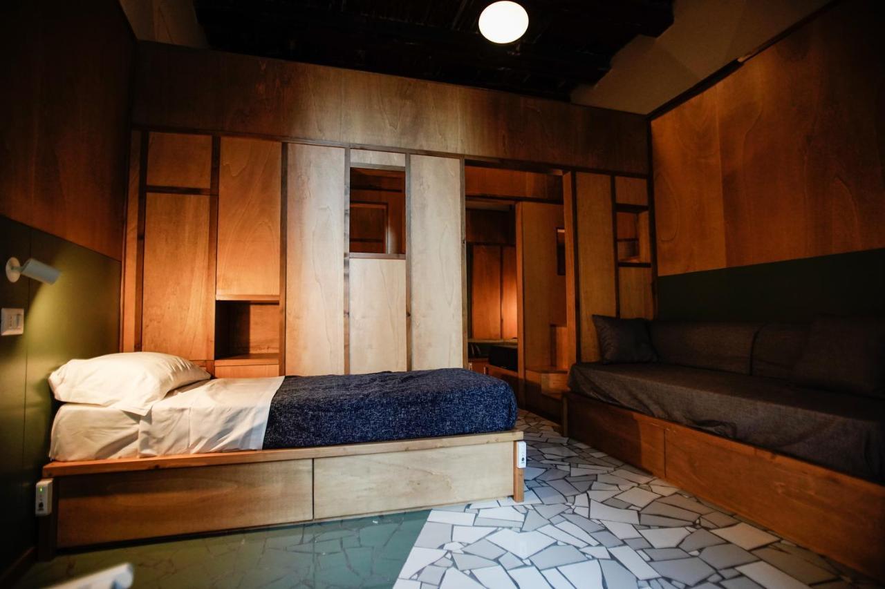 Bed 7-Bed Mixed Dormitory Room