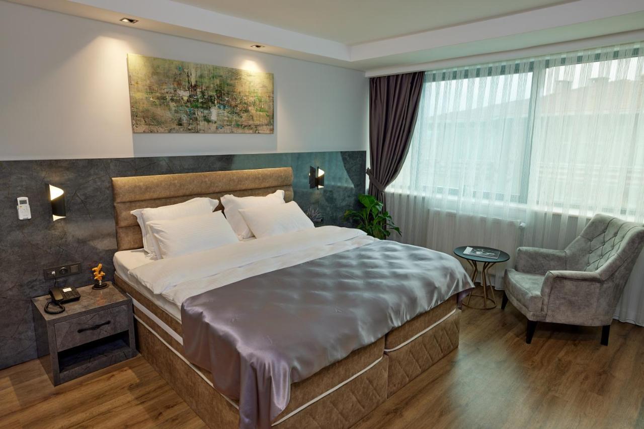 Double or Twin Room,1034062205:JPEG