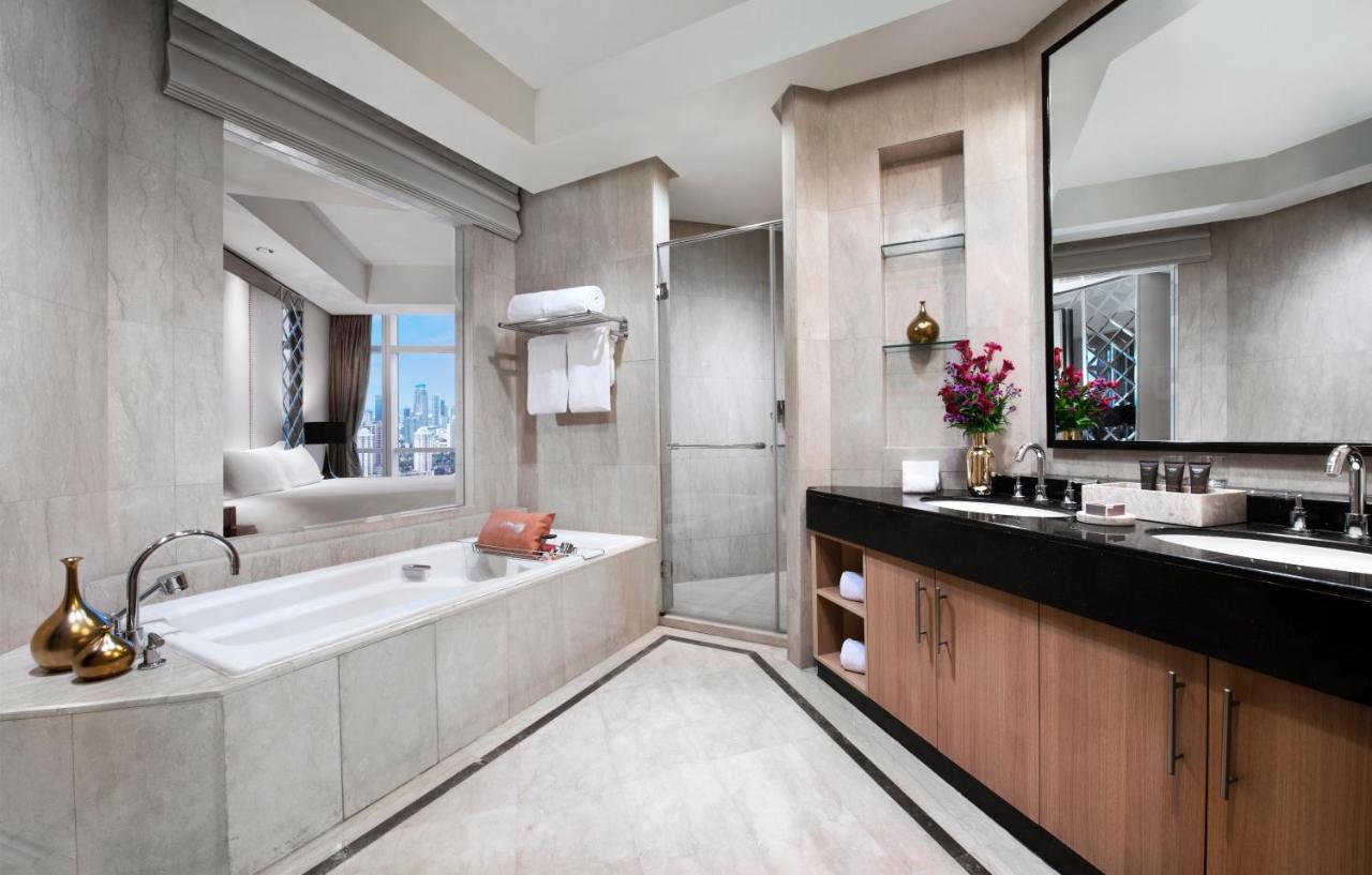 Grand One-Bedroom