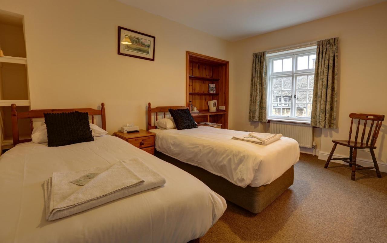 Standard Double Room,1065379888:JPEG