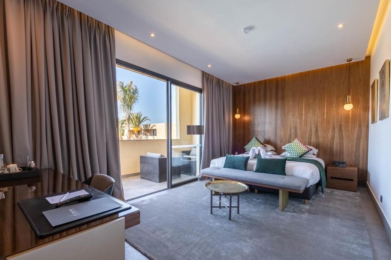 Suite Private Terrace Pool View