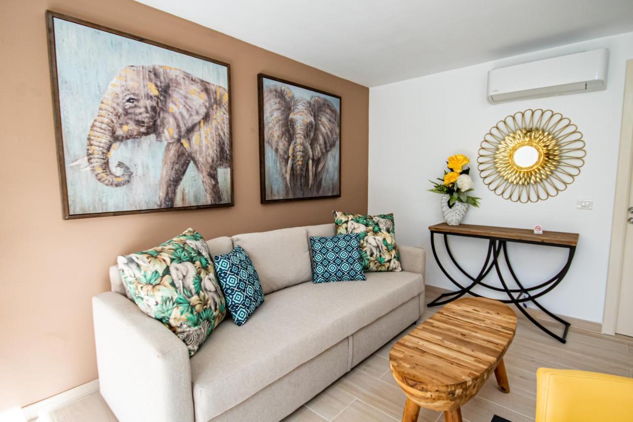One Bedroom Apartment Balcony or Terrace,1068365845:JPEG