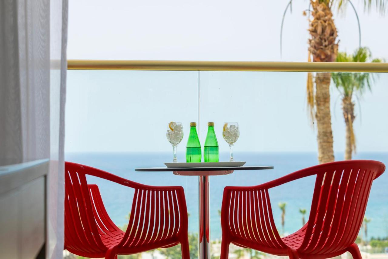 Standard Double or Twin Room Sea View