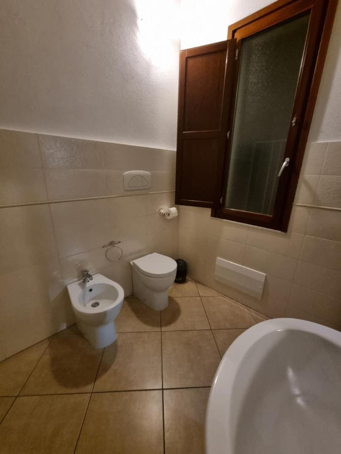 Small Double Room Private External Bathroom