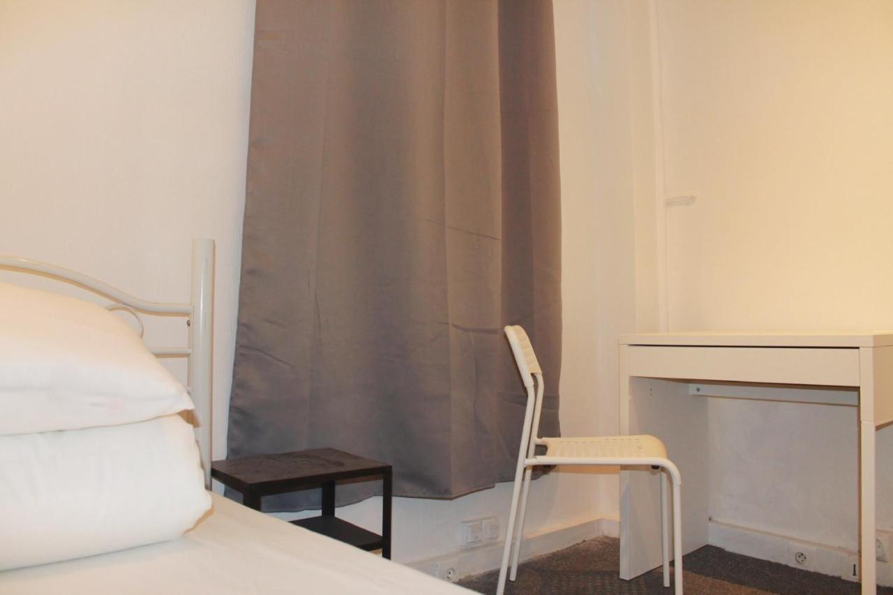 Single Room Shared Toilet