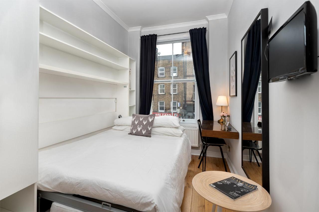 Double Room Private External Bathroom