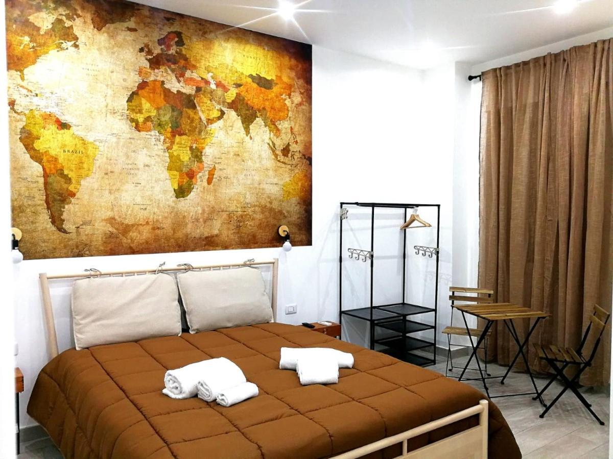 Double Room Private Bathroom