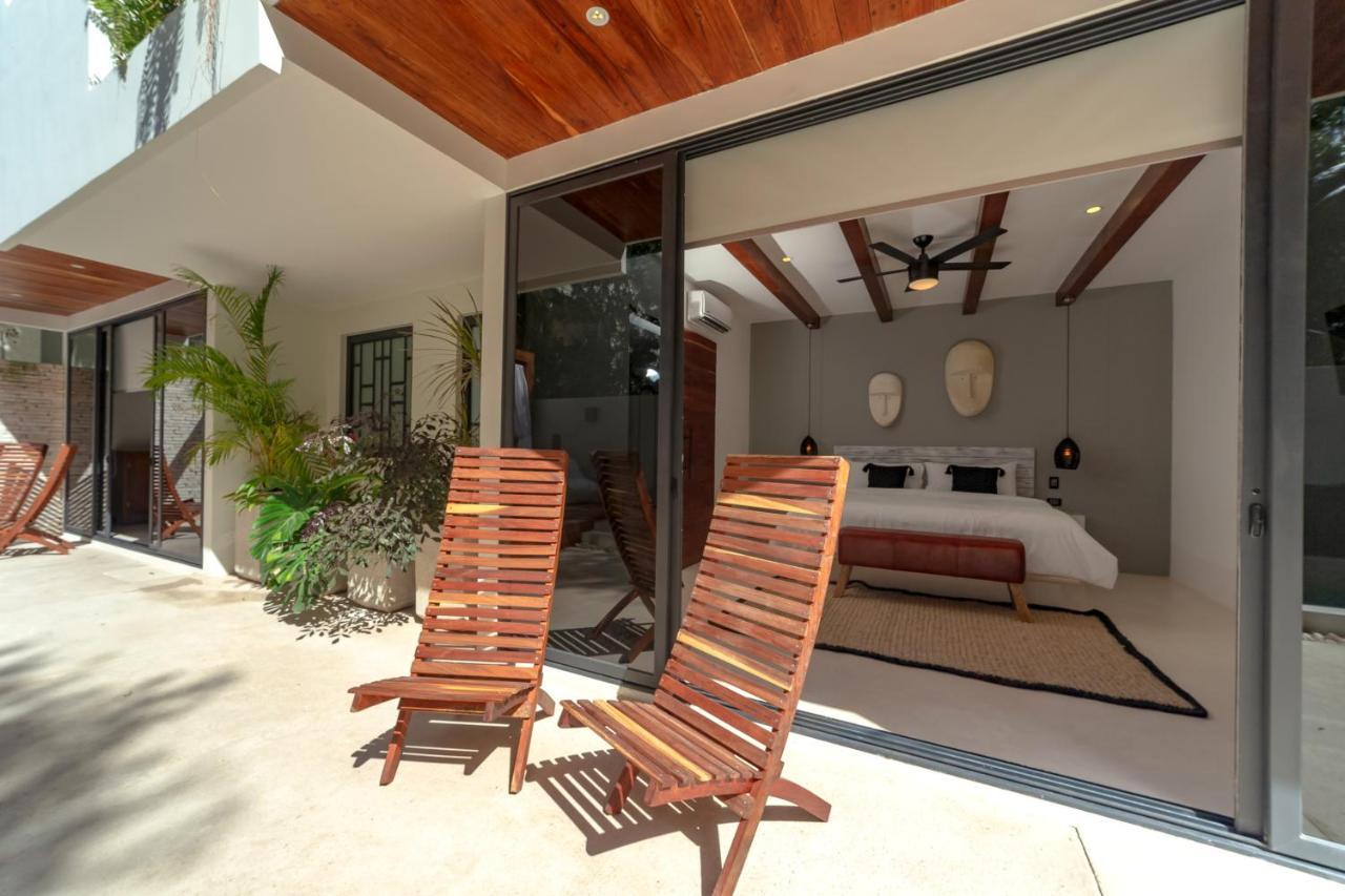 King Room Pool View