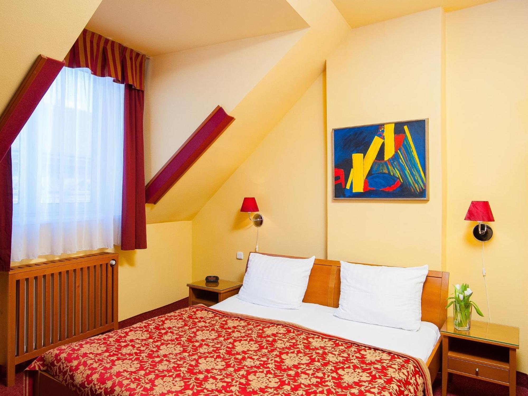 Chambre Double ou Lits Jumeaux