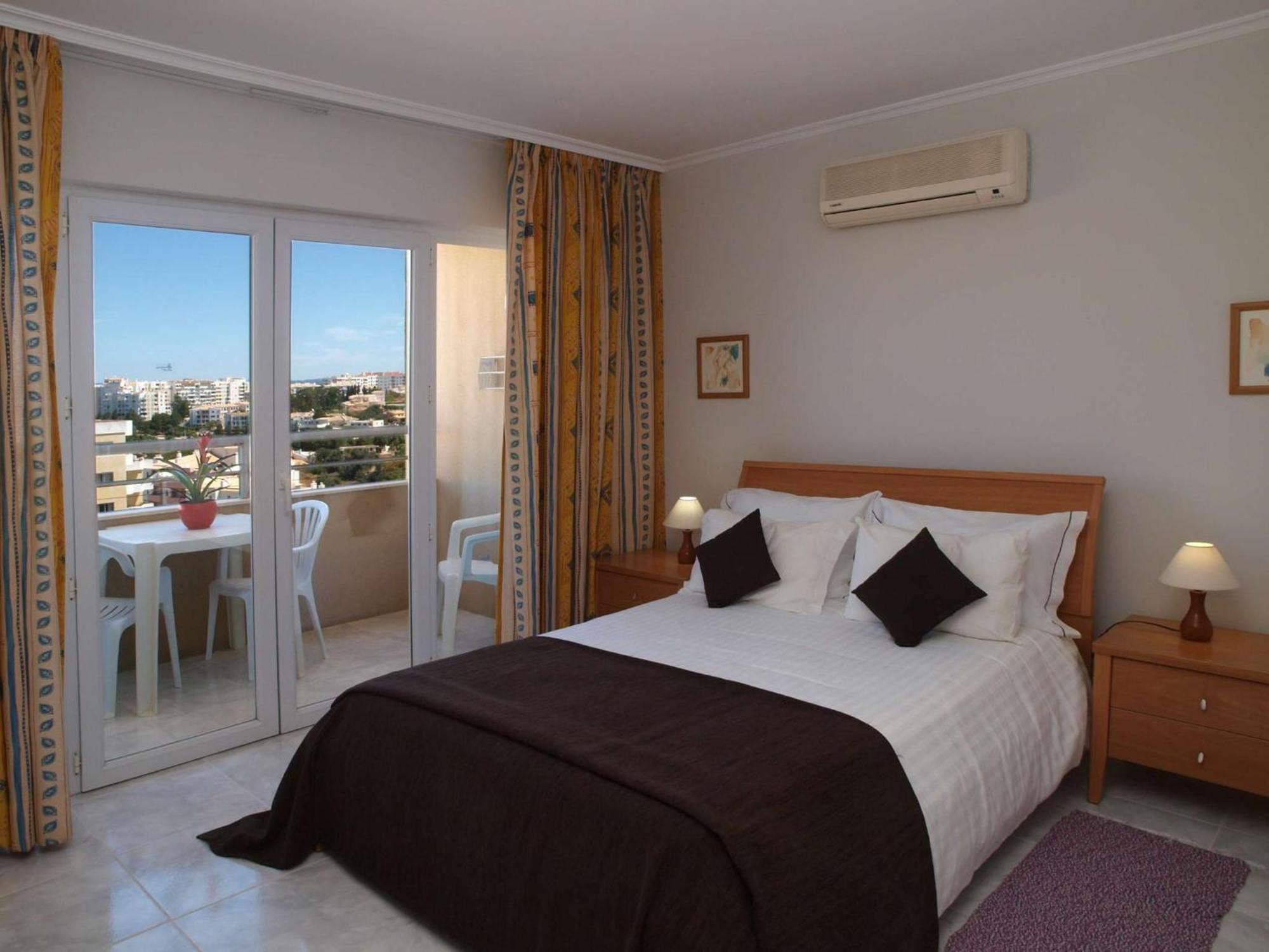 Appartement 1 Chambre (3 Adultes + 1 Enfant jusqu'à 12 Ans)