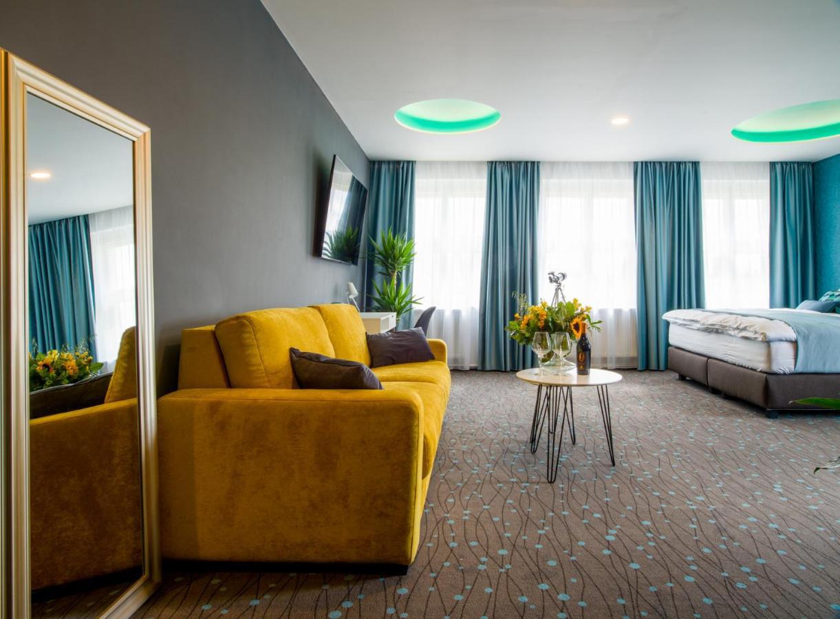 Deluxe Suite Terrace