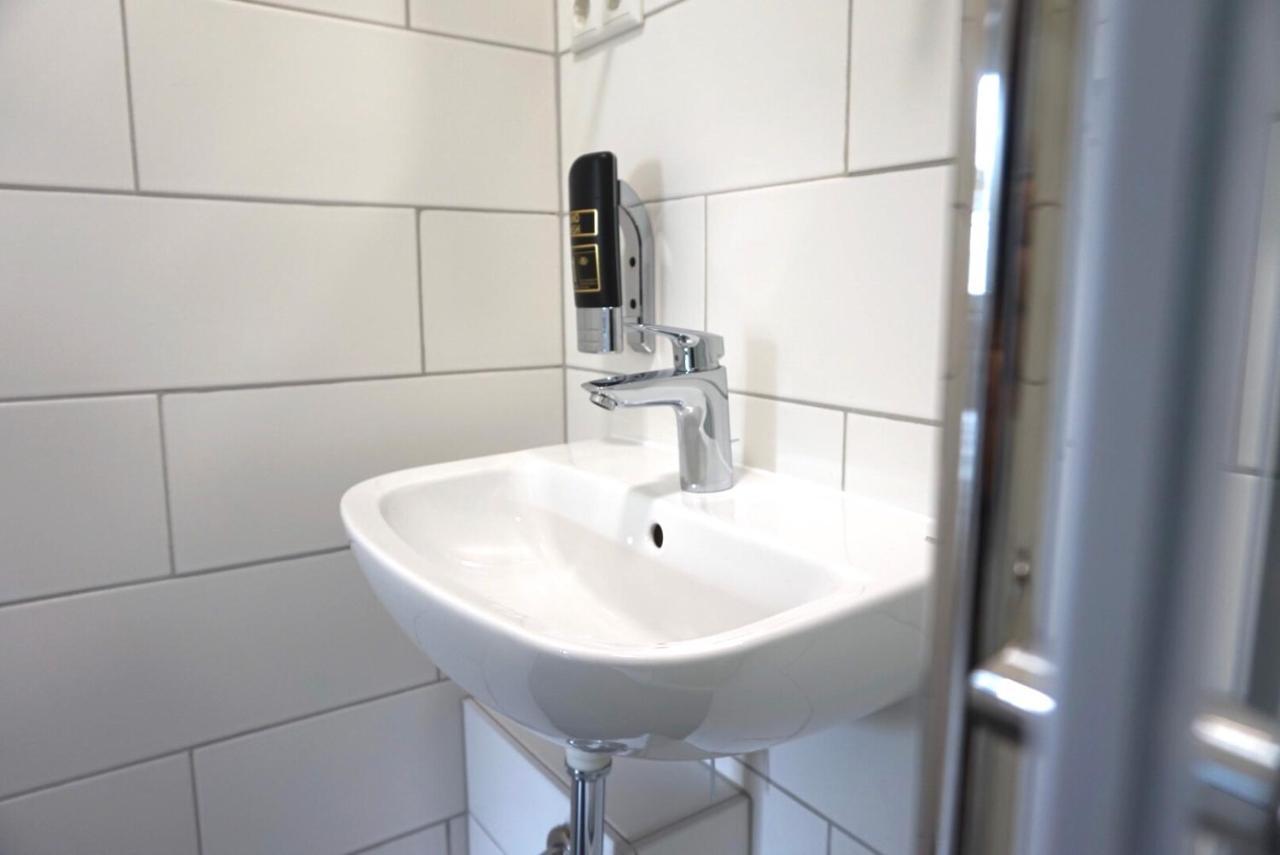 Studio Apartment,1050169759:JPEG