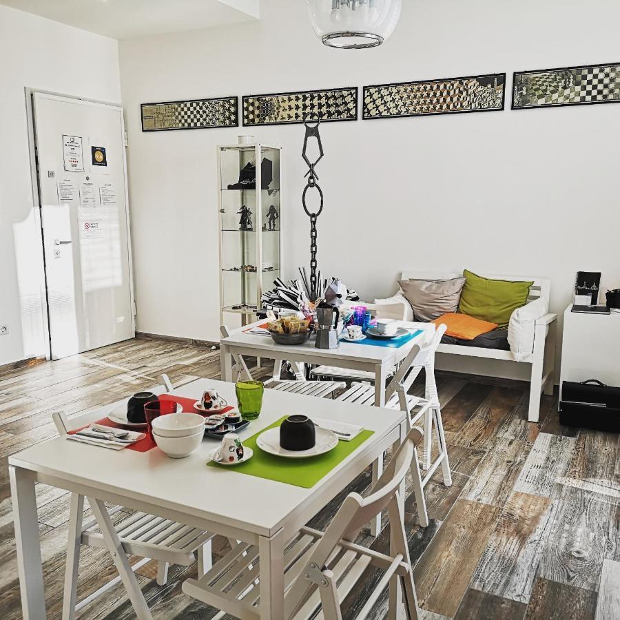 Double or Twin Room Private Bathroom