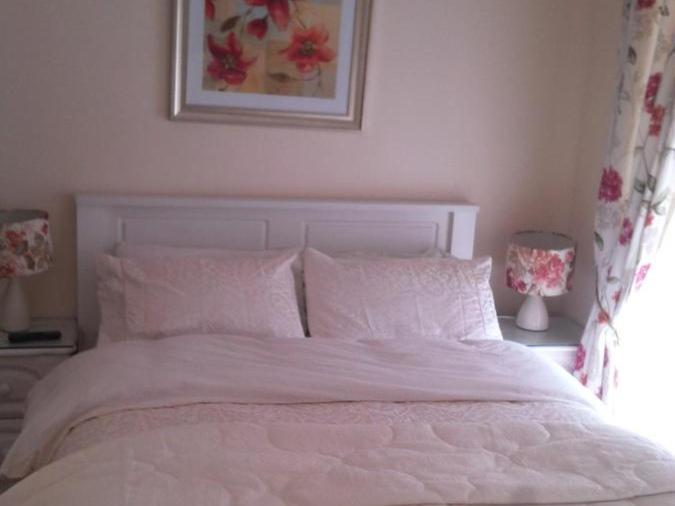 Tweepersoonskamer met Gedeelde Badkamer