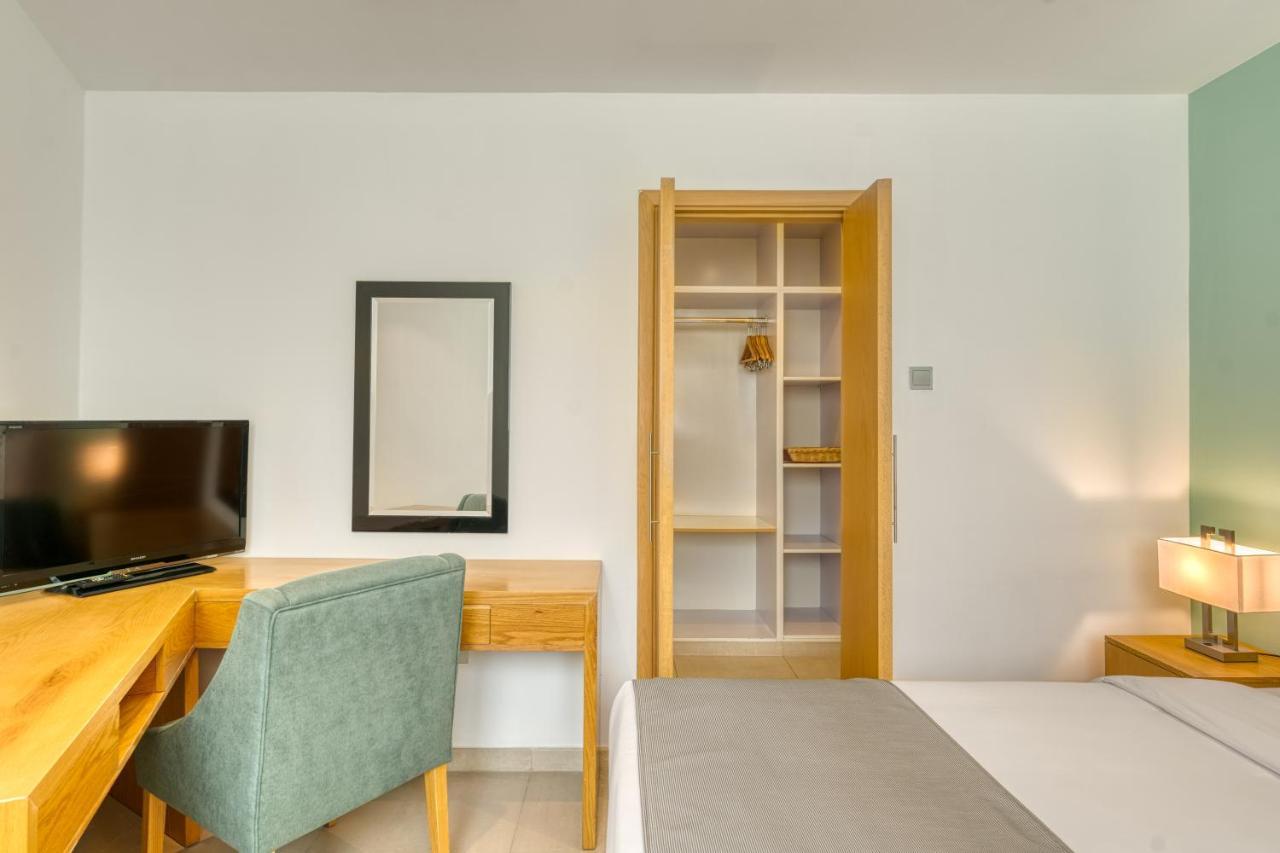 Classic One-Bedroom