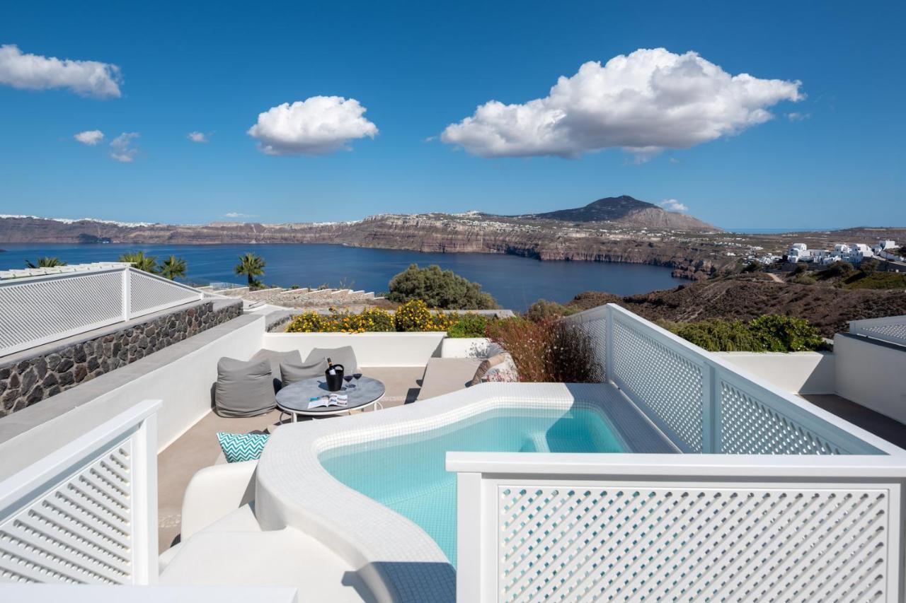 Senior Suite Private Heated Tub Sea View