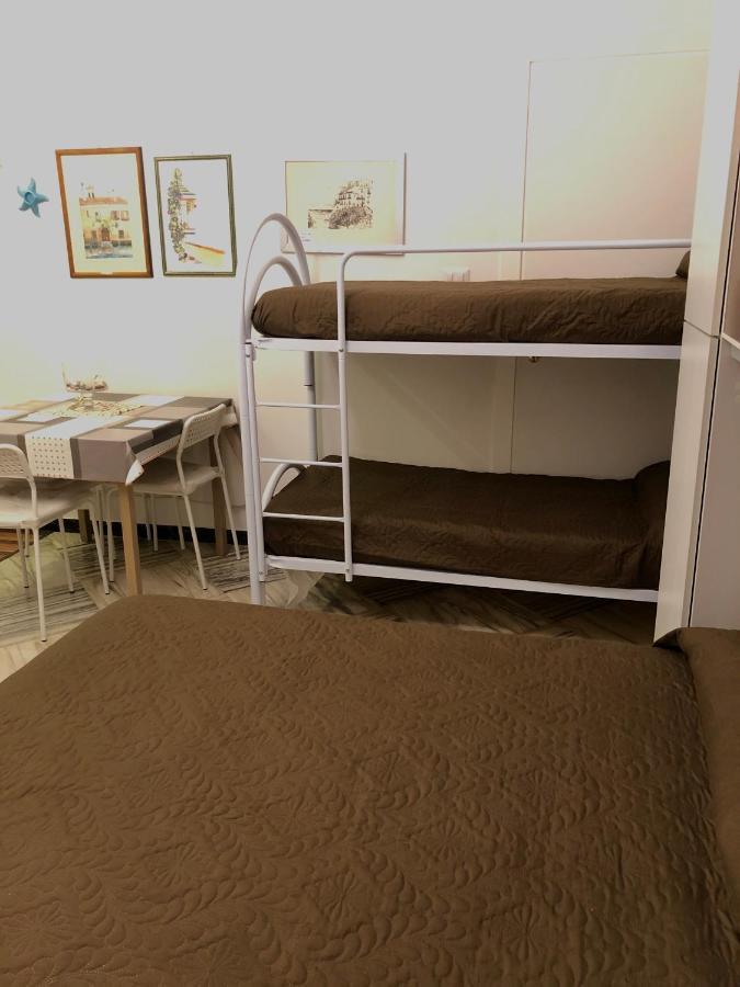 Quadruple Room Private Bathroom