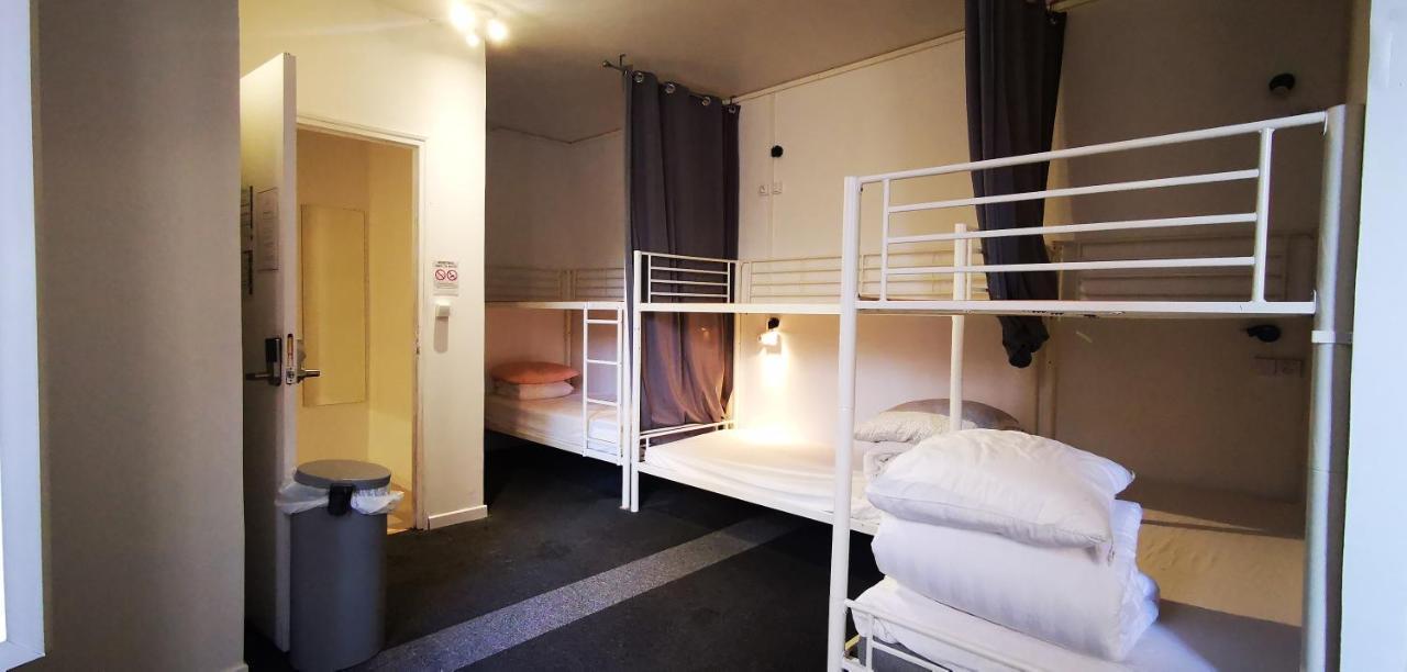 Bunk Bed Mixed Dormitory Room