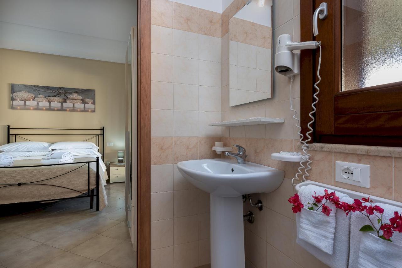 Quarto Triplo com Terraço