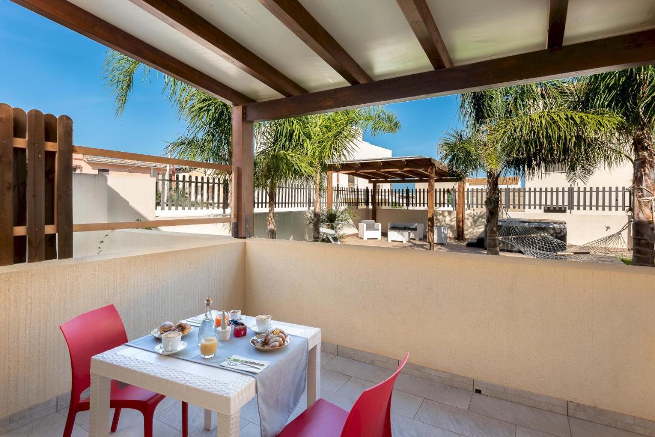 Triple Room Terrace