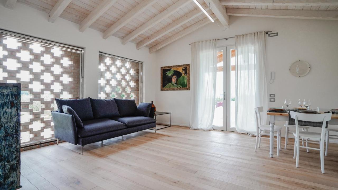 Two-Bedroom Apartment,1064844439:JPEG