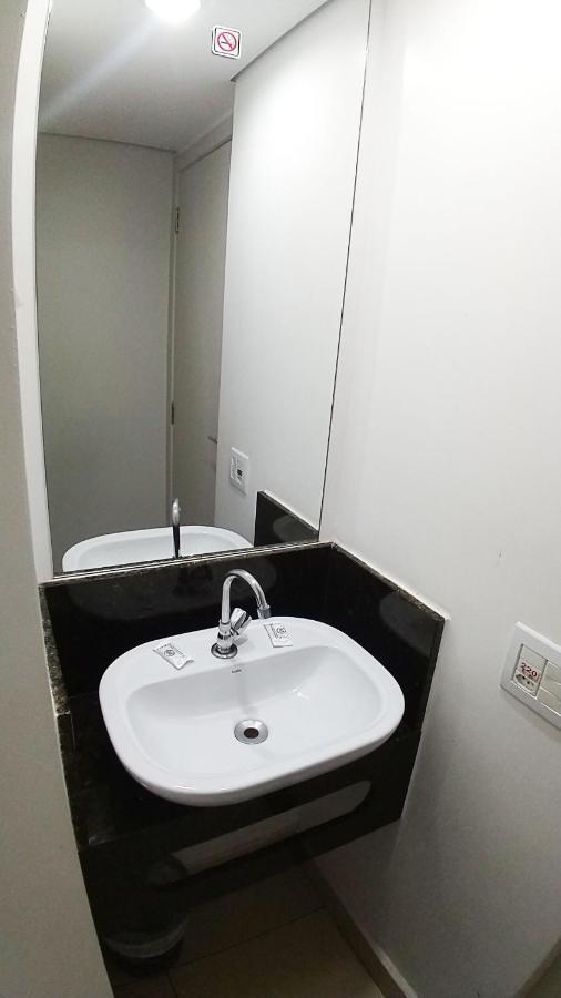 Quarto Duplo Econômico no Subsolo — 12 m²