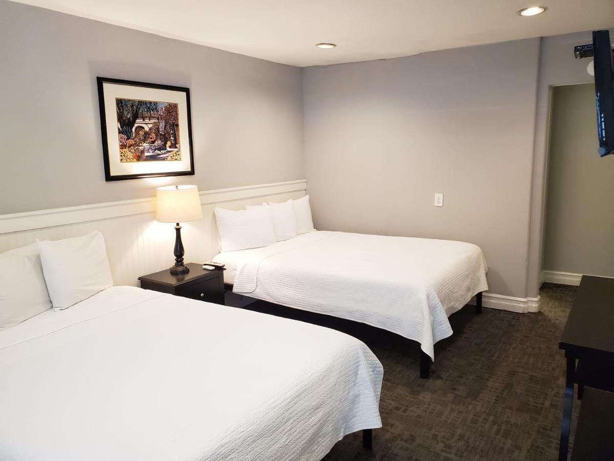 2 Queen Beds Jr Suite Non-Smoking,1065943942:JPEG