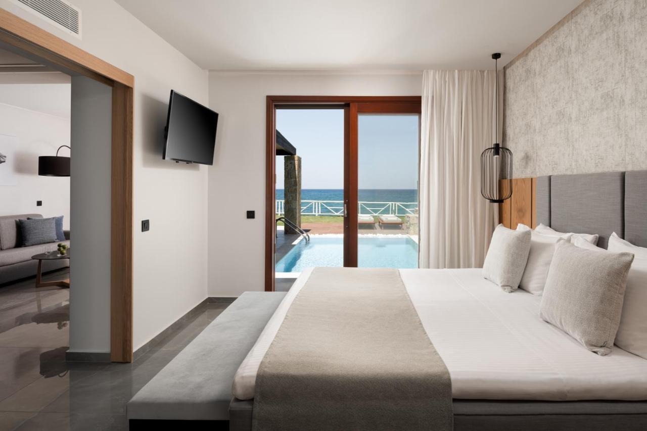 Suite de lujo con piscina privada - Frente al mar