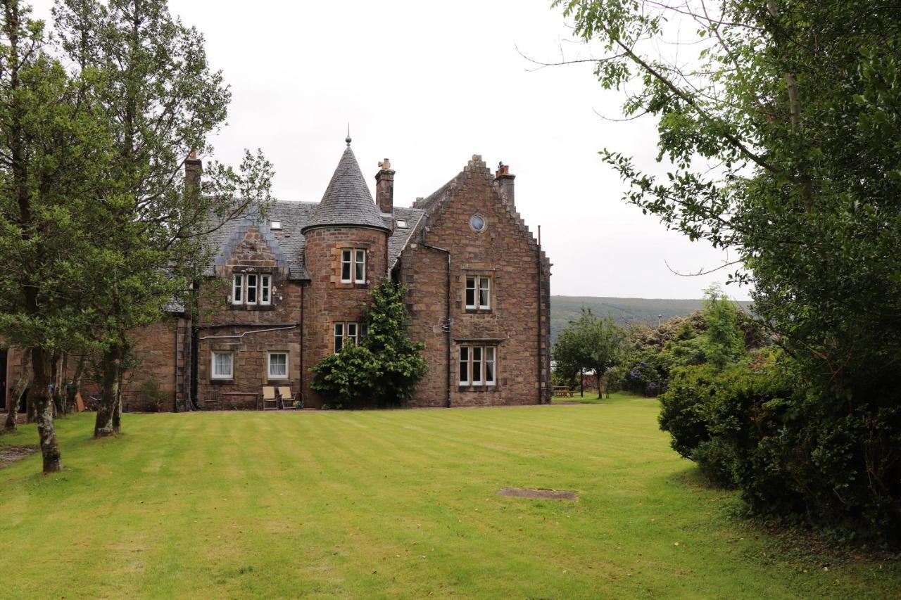 Six-Bedroom House
