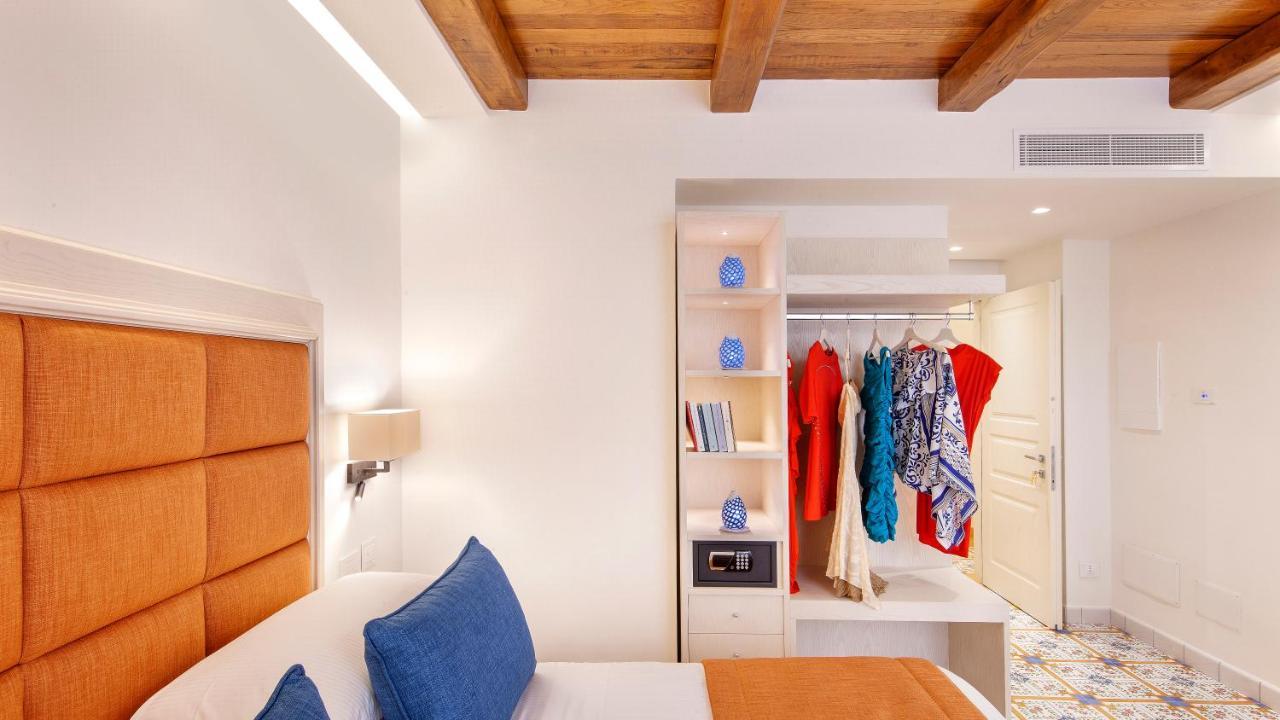 Deluxe Double or Twin Room Balcony