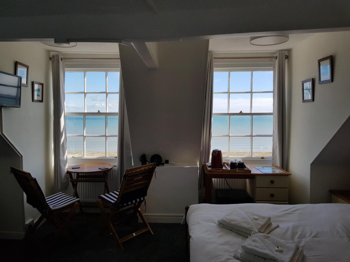 Large Family Room Sea View