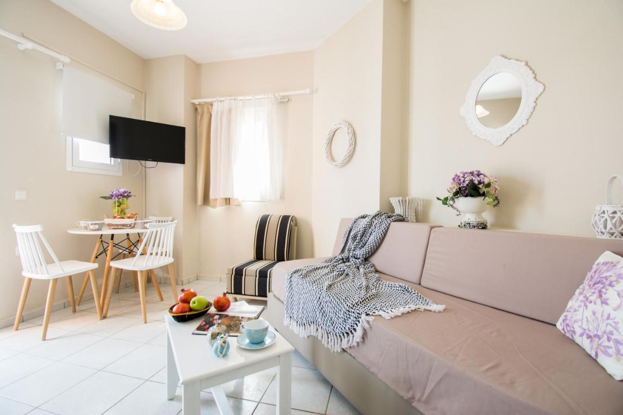 One-Bedroom Apartment Garden View