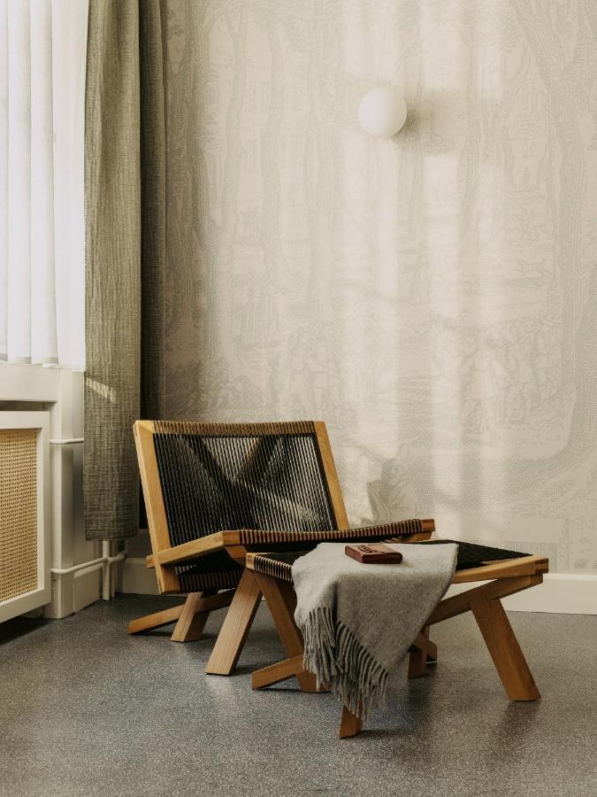 Signature Design Room,1083818695:JPEG