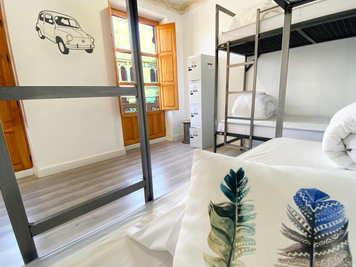Bed 4-Bed Dormitory Room