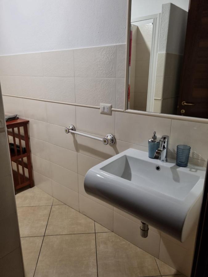 Double or Twin Room Private External Bathroom