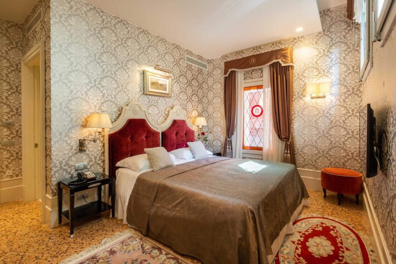 Double or Twin Room Garden View