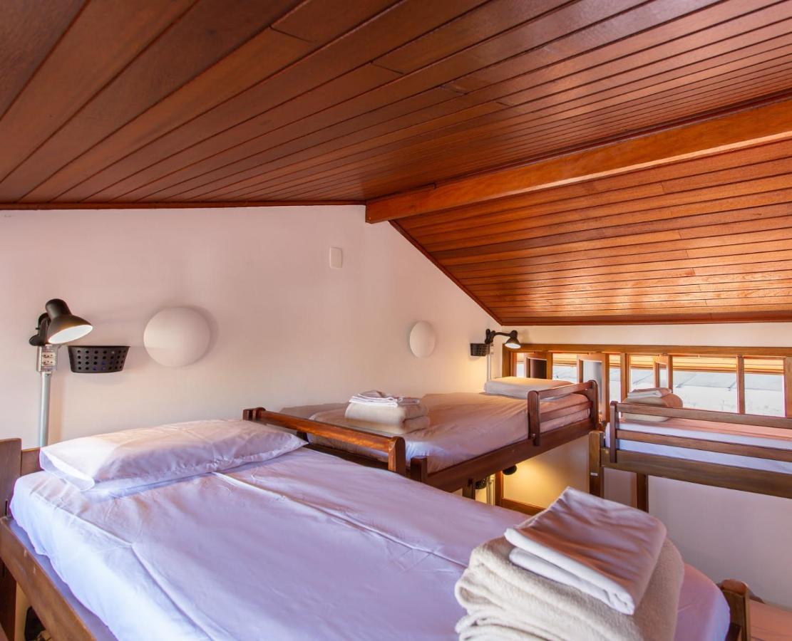 Bed 8-Bed Mixed Dormitory Room