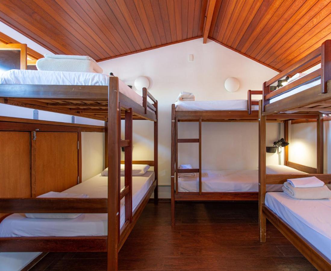 Bed 8-Bed Mixed Dormitory Room