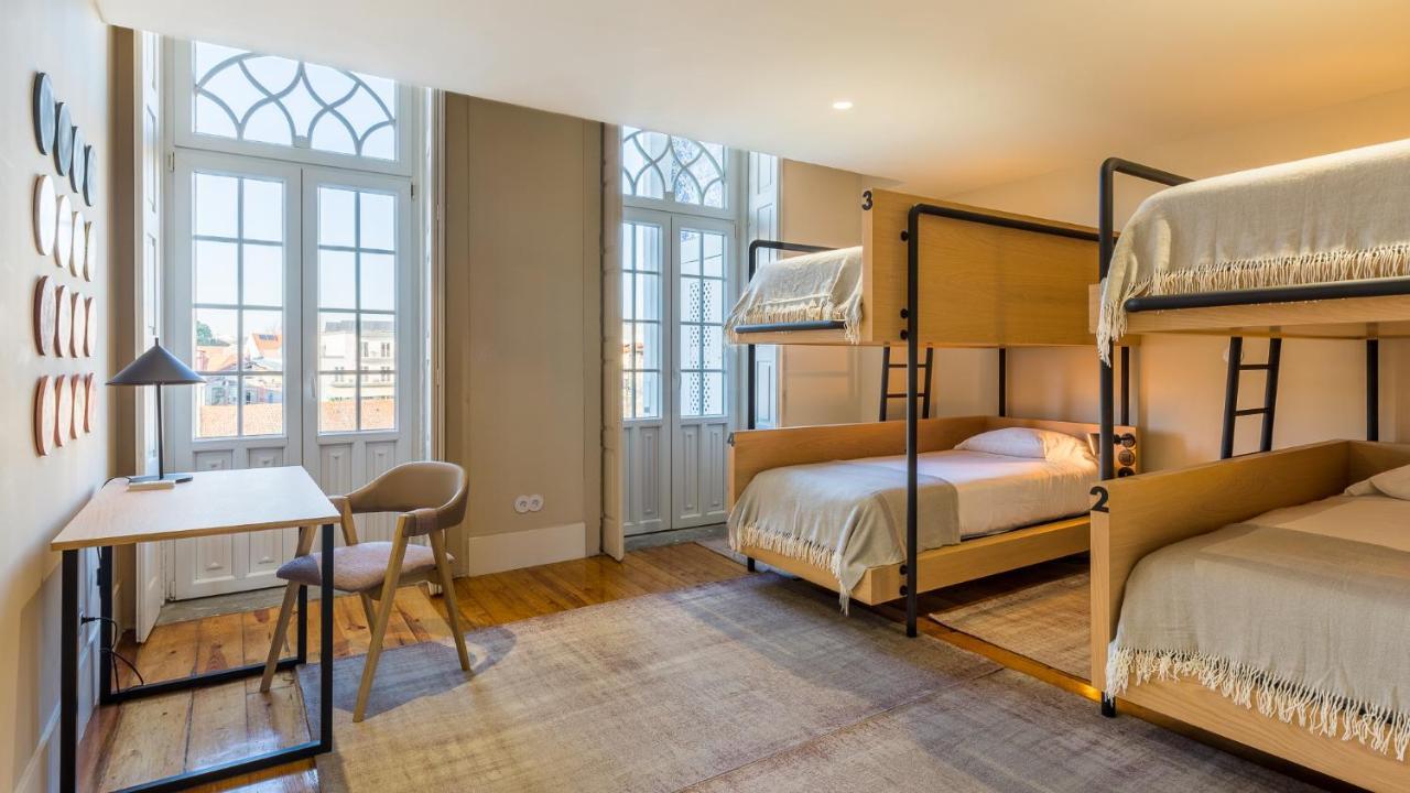 Bed 4-Bed Mixed Dormitory Room