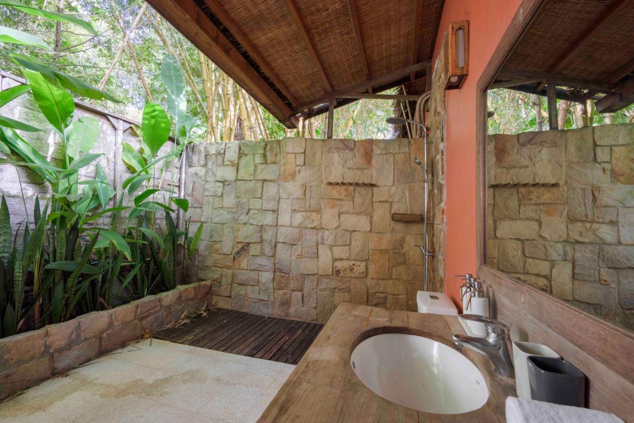 Superior Twin Room Sea View Verandah No Kids