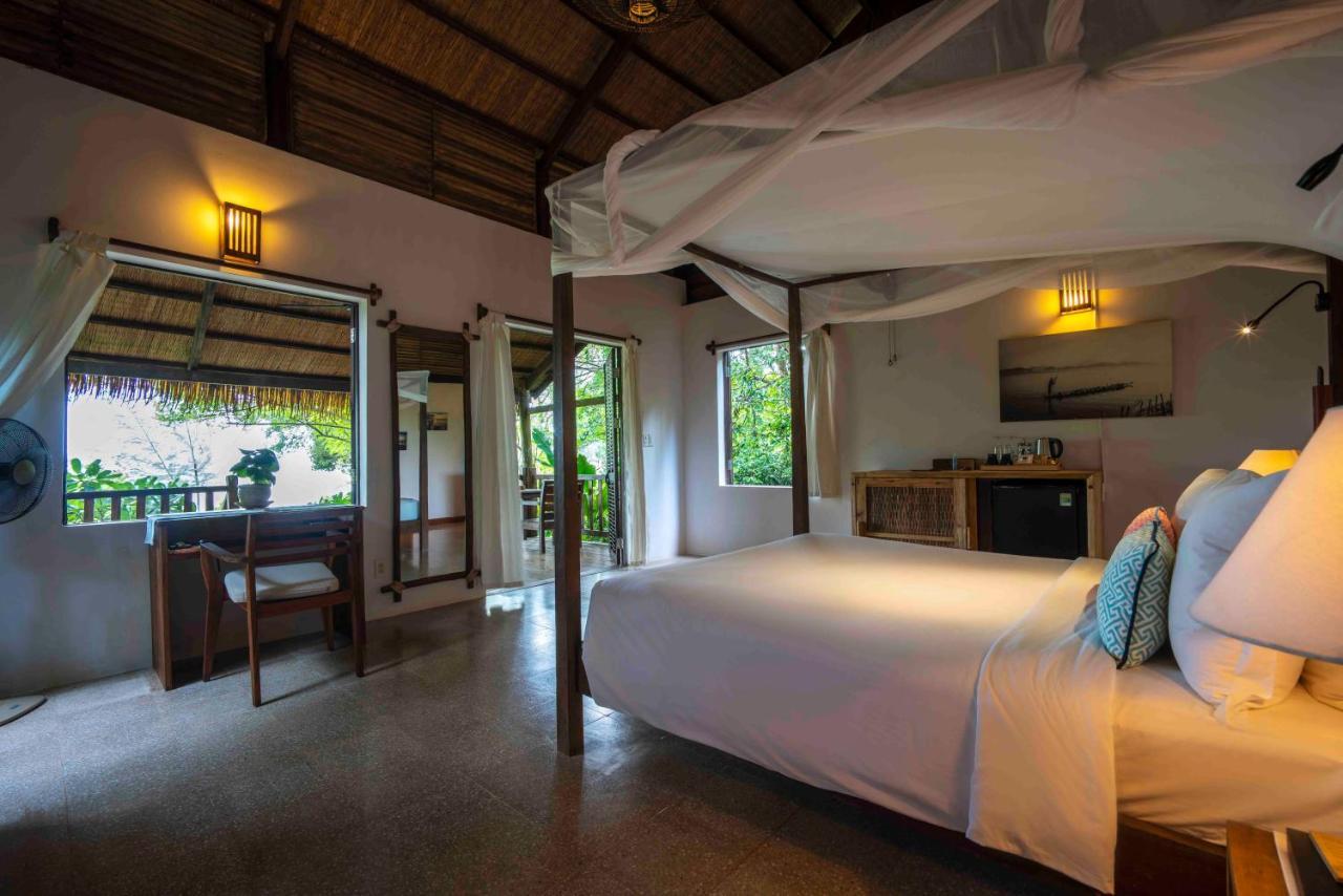 Deluxe Bungalow Sea View Plantation