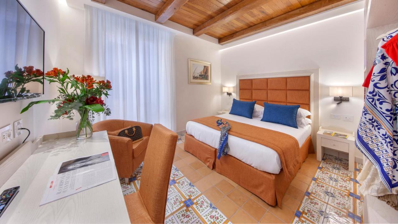 Deluxe Double or Twin Room Balcony