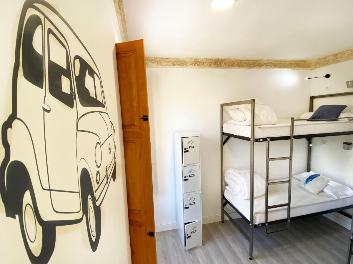 Bed 4-Bed Dormitory Room