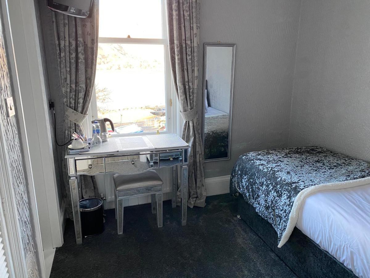 Deluxe Single Room Sea View