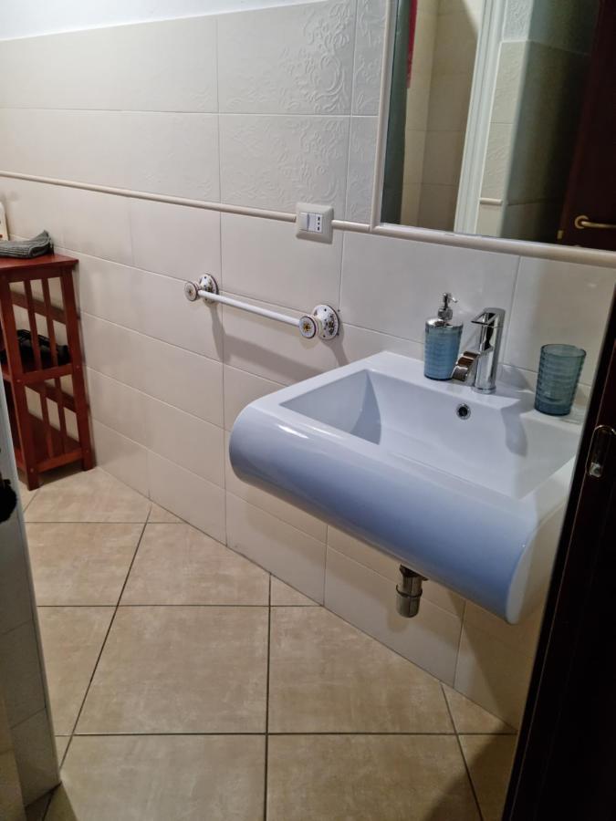 Double or Twin Room Private External Bathroom